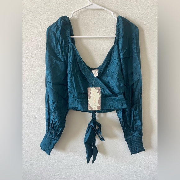 Band of the free teal blue floral long sleeve v neck crop top - Picture 2 of 4